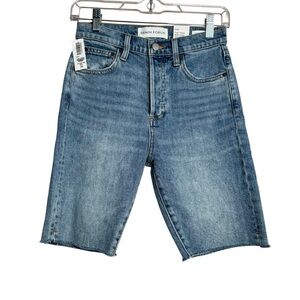 Aritzia Denim Forum The Yoko Bermuda Jean Shorts Womens 25 Blue Denim B30